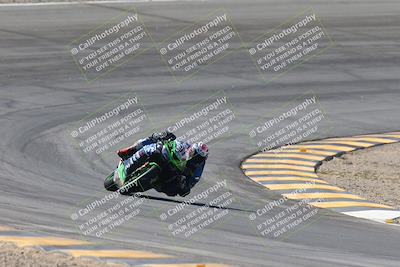 media/Oct-19-2024-CVMA (Sat) [[7df39c5a0d]]/Race 4-Formula Middleweight/